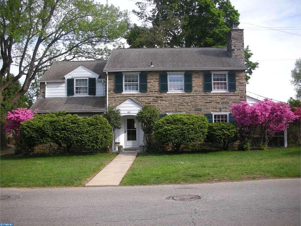 1st image of 819 Grakyn Ln