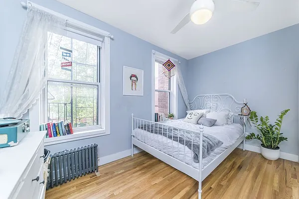 Rented by MNS | media 61