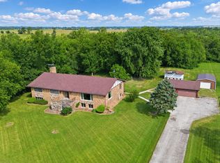 1128 W Church Rd, Beecher, IL 60401