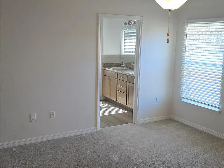 8398 SW 138th Pl — Photo 20