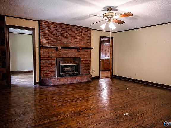 5th image of 1200 Snowhill Ln NW