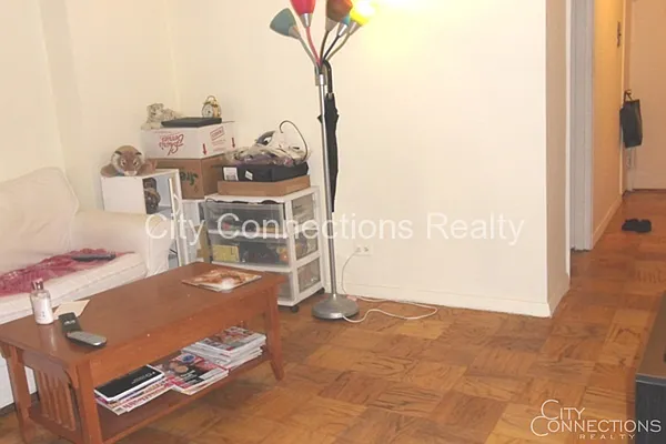 Rented by City Connections Realty | media 24