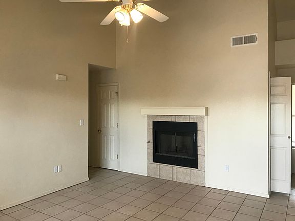 2nd image of 112 Desert Sage Ct