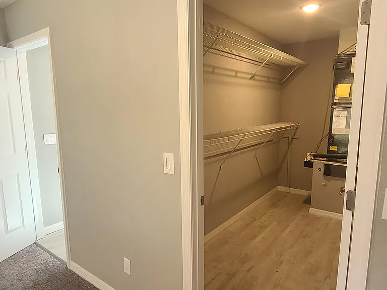 2347 South Ave — Photo 16
