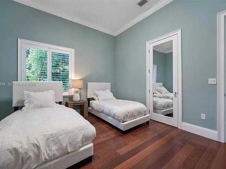 6890 SW 94th St — Photo 57