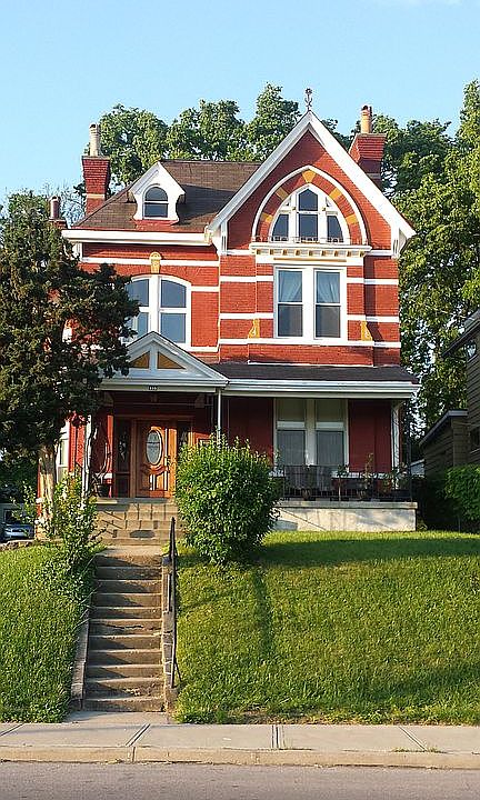 1st image of 895 Blair Ave