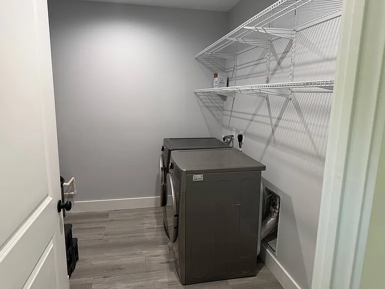 1334 Turpin Rd #1 — Photo 13