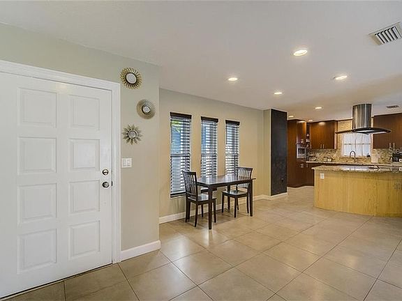 3rd image of 4073 47th St