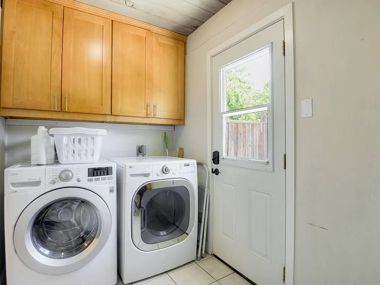 3789 Redwood Cir — Photo 17