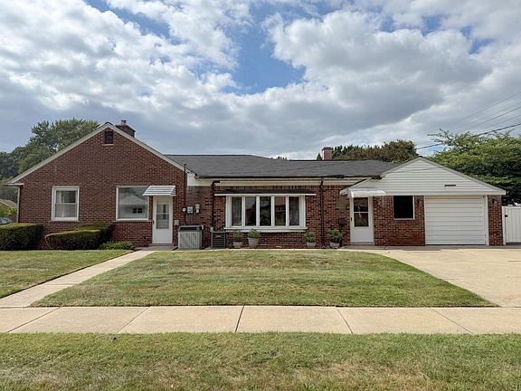 5th image of 1400 Sherwood Ct