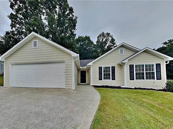 3685 E Bolding Rd, Flowery Branch, GA 30542