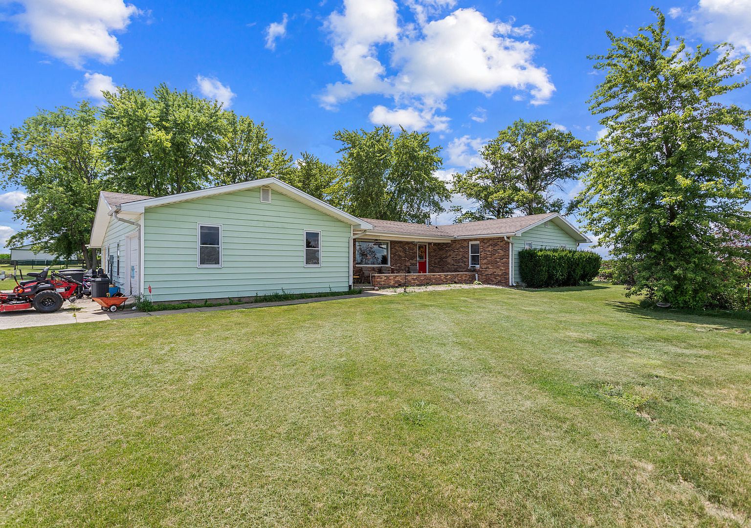 431 County Road 700 N, Sadorus, IL 61872 MLS 12117234 Zillow