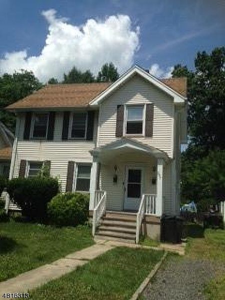 2nd image of 245 Chestnut St