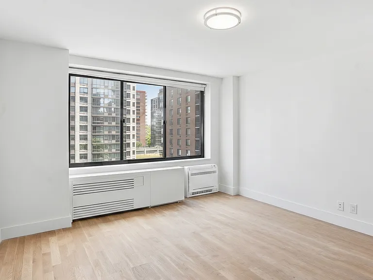 788 Columbus Ave #8JK — Photo 12