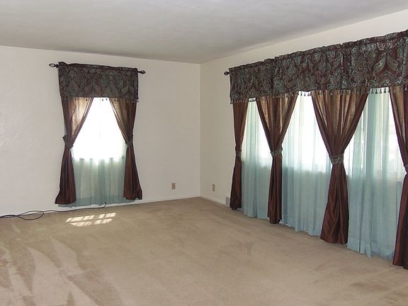 2nd image of 228 N 15th St