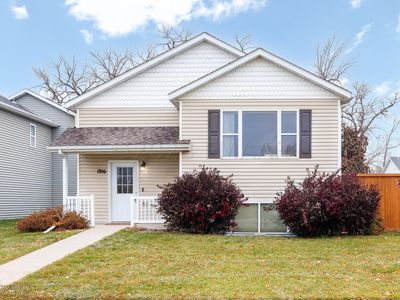 1916 4th Ave N, Moorhead, MN, 56560