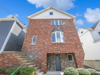 64 Mozart St, East Rutherford, NJ, 07073