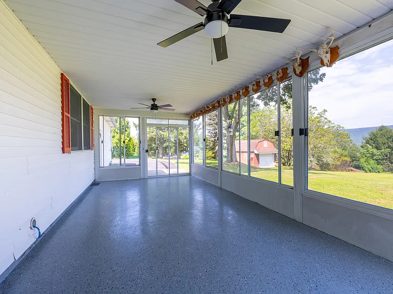3250 Vista Dr — Photo 40