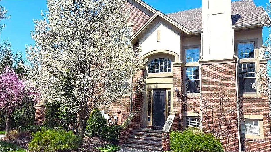1st image of 31 Astor Pl