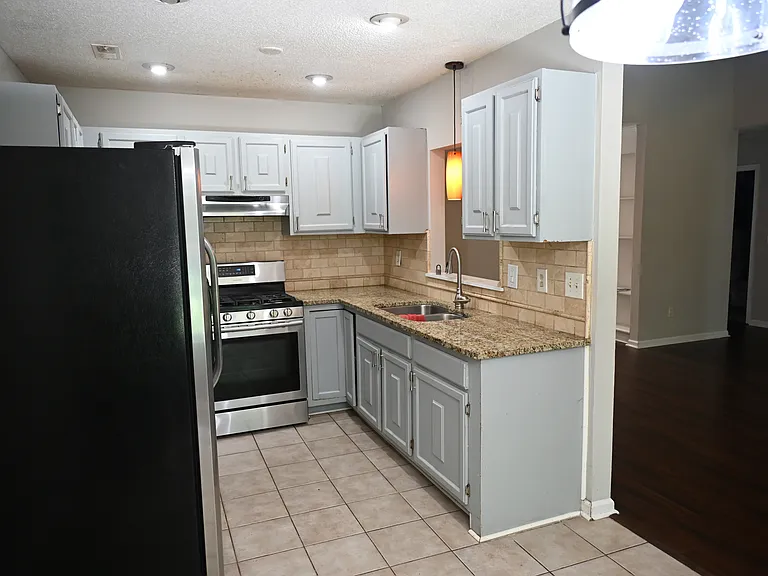 6623 Park Hickory Dr — Photo 7