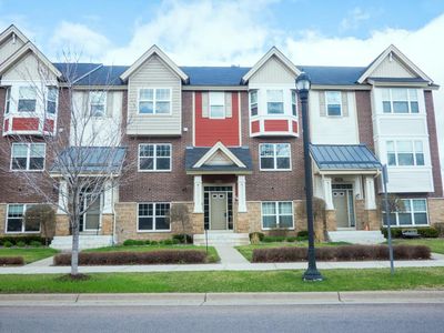 11933 Emery Village Dr N, Champlin, MN, 55316