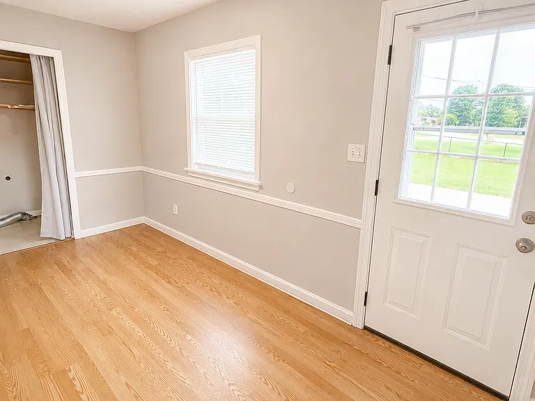 5103 Mediterranean Ct — Photo 8