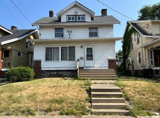 1205 E McClure Ave, Peoria, IL