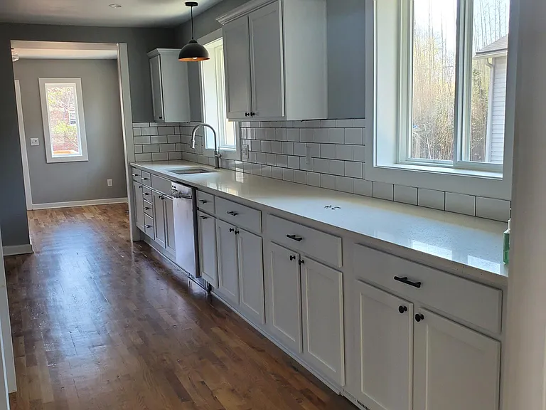4139 Lloyd St — Photo 9