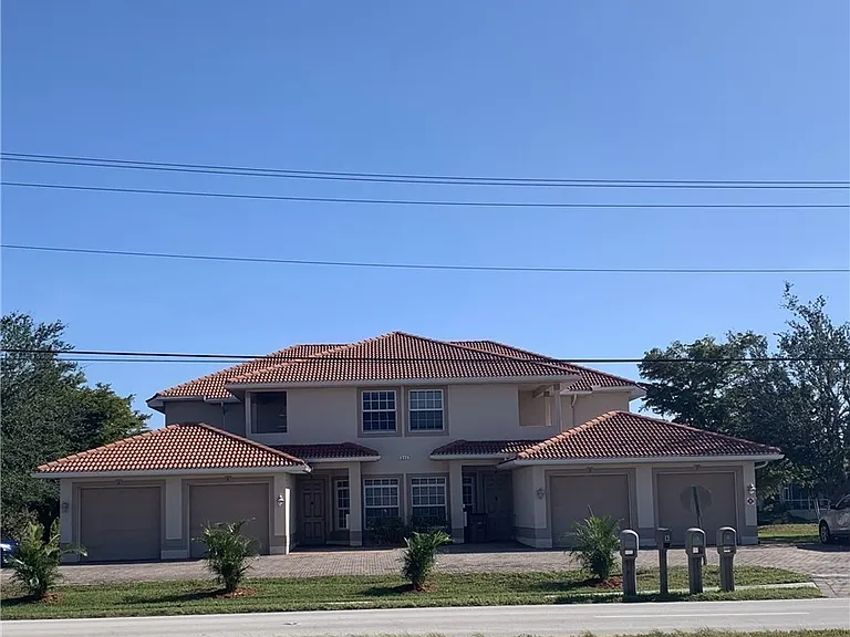 231 Cultural Park Blvd S #A — Photo 1