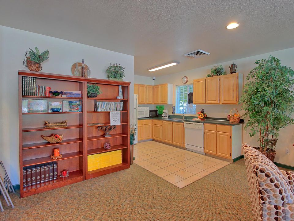 1st image of 1194 Barnes Ave SE #2B-1Ba-986Sqft