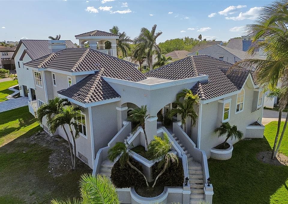 1st image of 816 PONCE DE LEON DRIVE