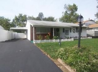 1515 Grattan Rd, Columbus, OH 43227