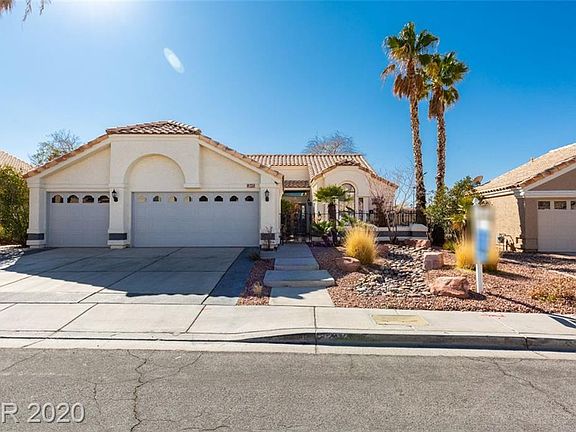 2nd image of 2643 White Pine Dr