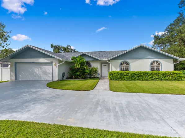 1952 SW Import Drive, Port St Lucie, FL 34953