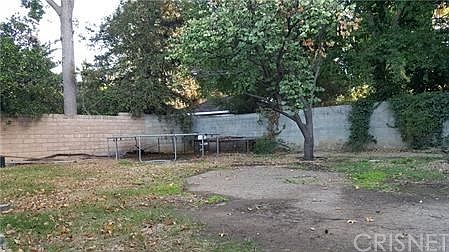 5th image of 22834 Burbank Blvd