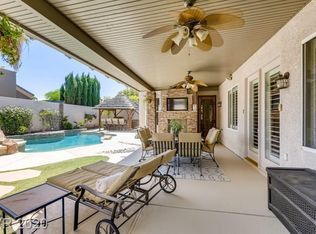 8001 Roxburgh Castle Ave, Las Vegas, NV 89117