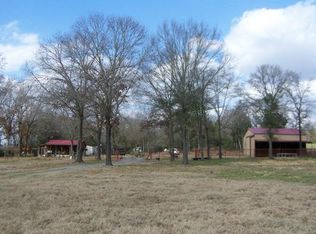 677 F County Road 381, Oakwood, TX 75855