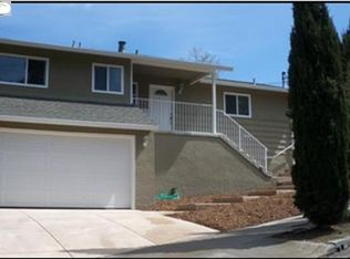 1301 Grandview Dr, Martinez, CA 94553