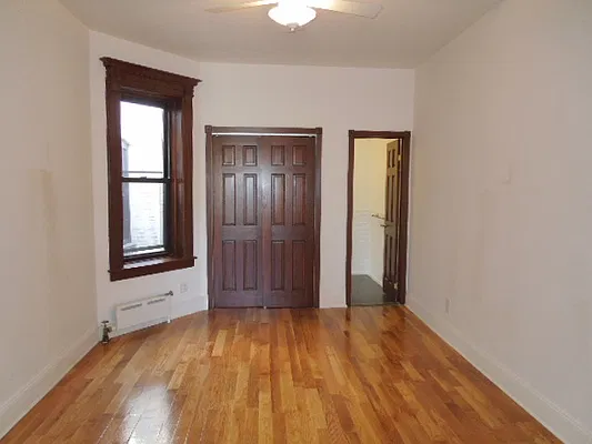 Sold by Washington Realty Corp. | media 25