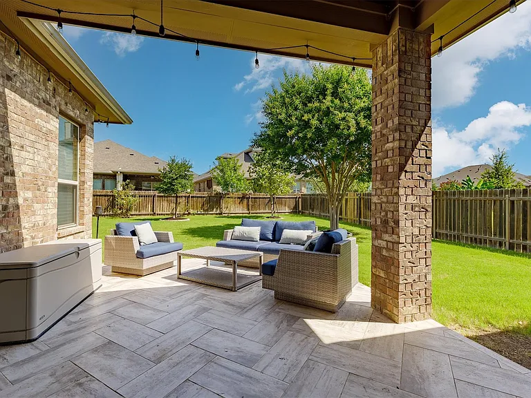 3109 Palominos Pass — Photo 2