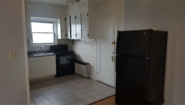 10 Eastern Ave #2 — Photo 8