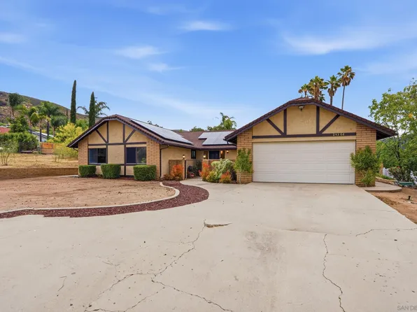 24308 Sargeant Rd, Ramona, CA 92065
