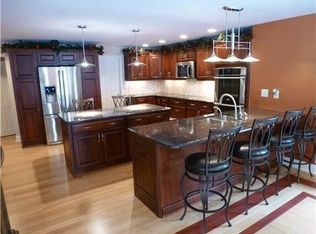 289 Franklin Rd, North Brunswick, NJ 08902