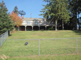 455 Indianwood Rd, Lake Orion, MI 48362