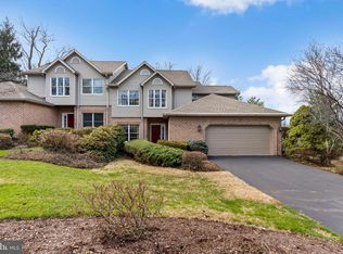 504 Bridgeview Dr, Lemoyne, PA