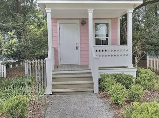 703 Cottage Square Ln, Ocean Springs, MS 39564