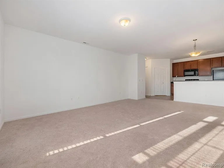964 W Summerfield Glen Cir #96 — Photo 6