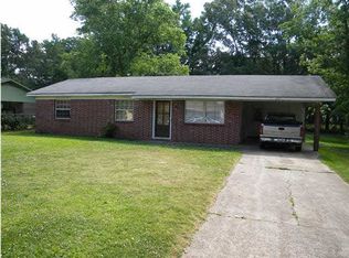 207 Shields Ext, Pelahatchie, MS 39145