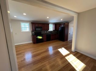 71 Sutton St APT 3, Providence, RI 02903