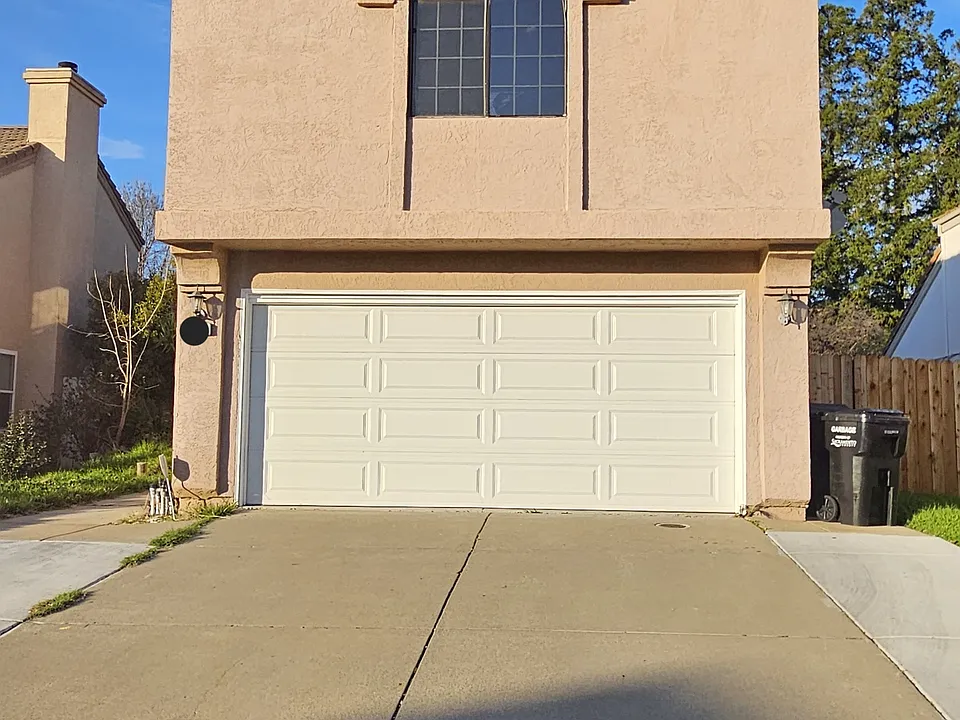 8825 La Margarita Way